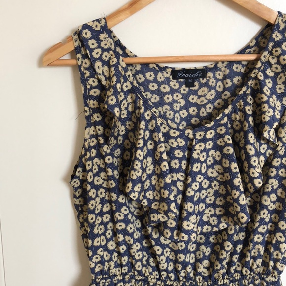Floral dress size S/M - Picture 2 of 2